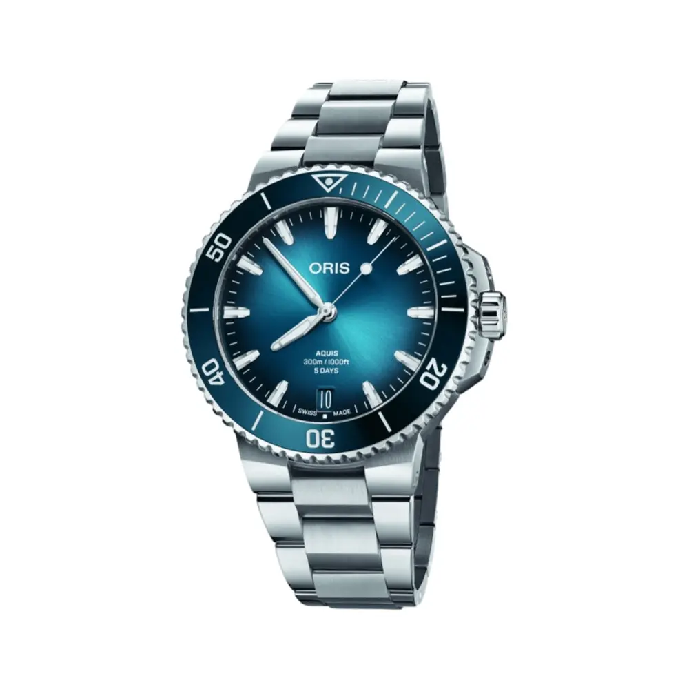 Aquis Date 2024 Calibre 400 43.5Mm - Blue On Bracelet 1