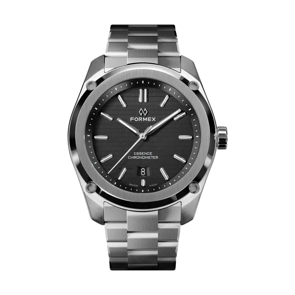 Essence 39Mm - Black On Bracelet 1