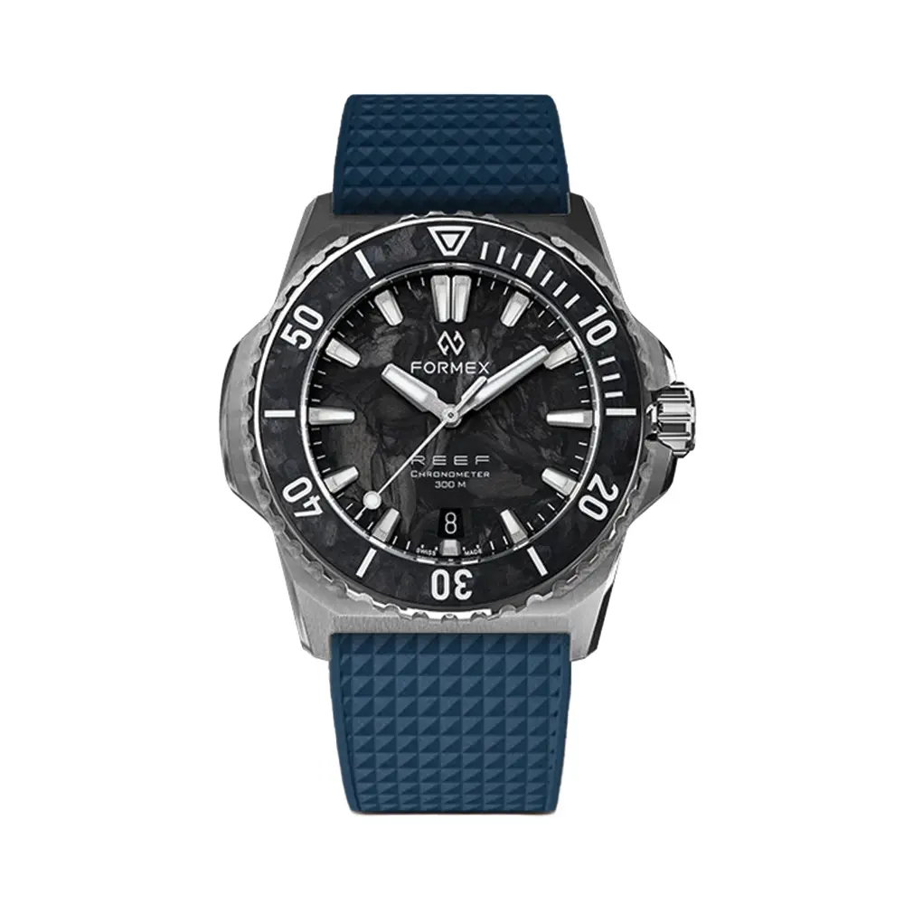 Reef Automatic Cosc 300M Forged Carbon 39.5Mm - Black On Bracelet 11