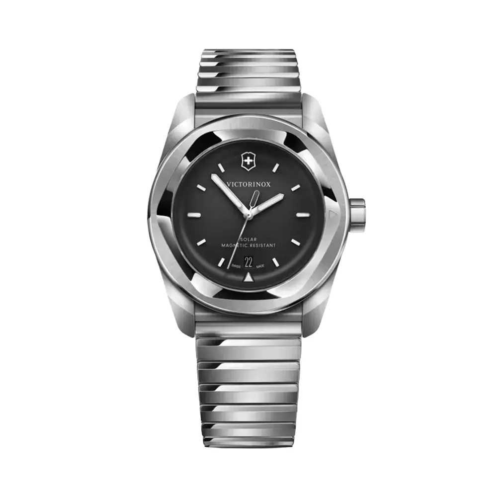 Concept One Solar 39Mm - Black On Bracelet 1
