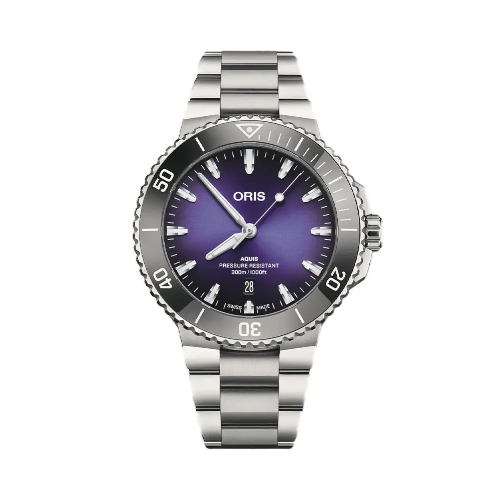 Aquis Date Tungsten Bezel "Berries" Edition 43.5Mm - Purple On Bracelet 1