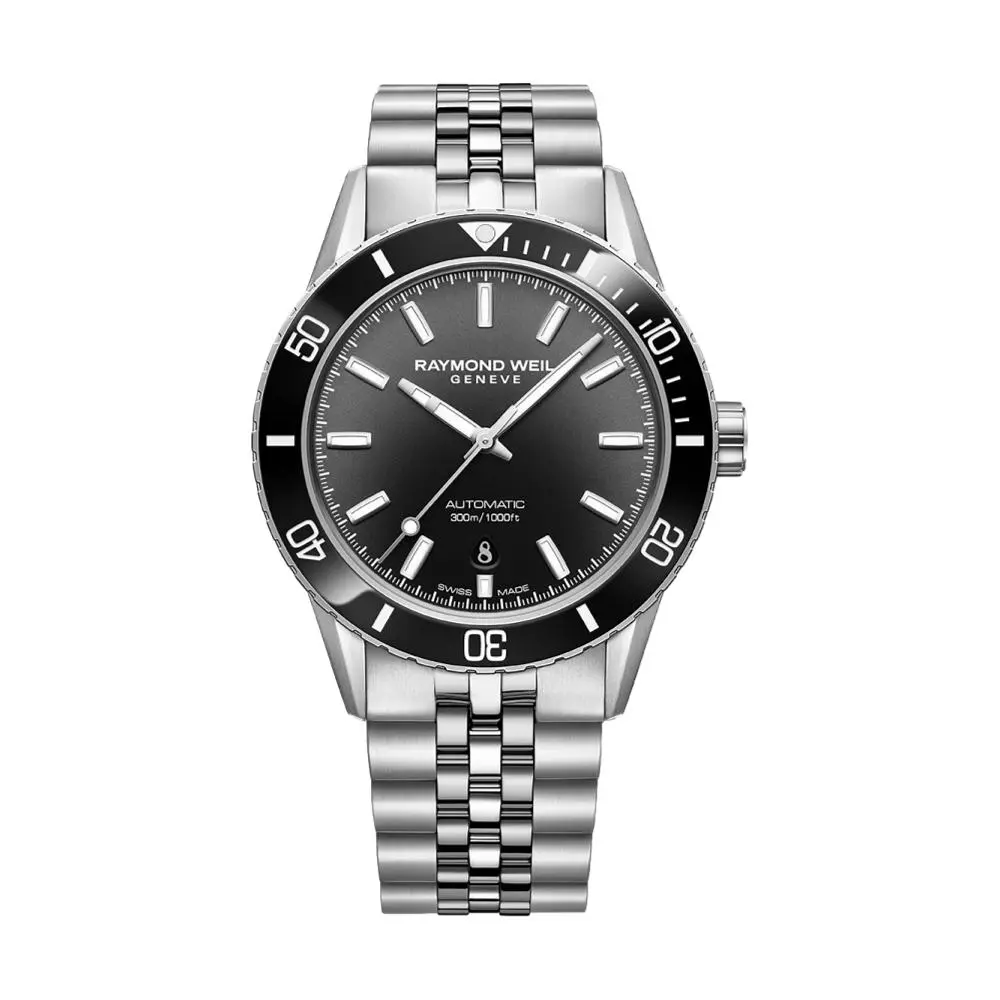 Freelancer Diver 42.5Mm - Black On Bracelet 1