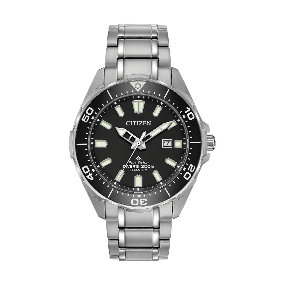 Promaster Diver Titanium 44Mm - Black On Bracelet 1