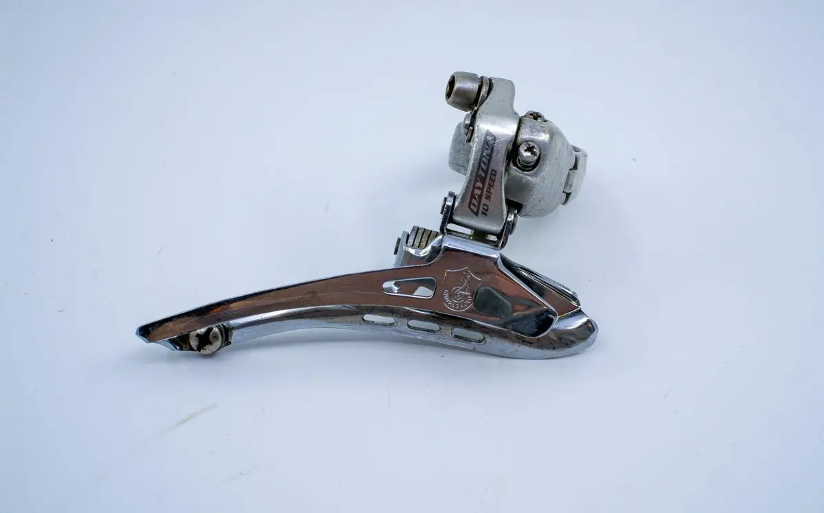 Campagnolo Daytona 10 Speed Front Derailleur 1