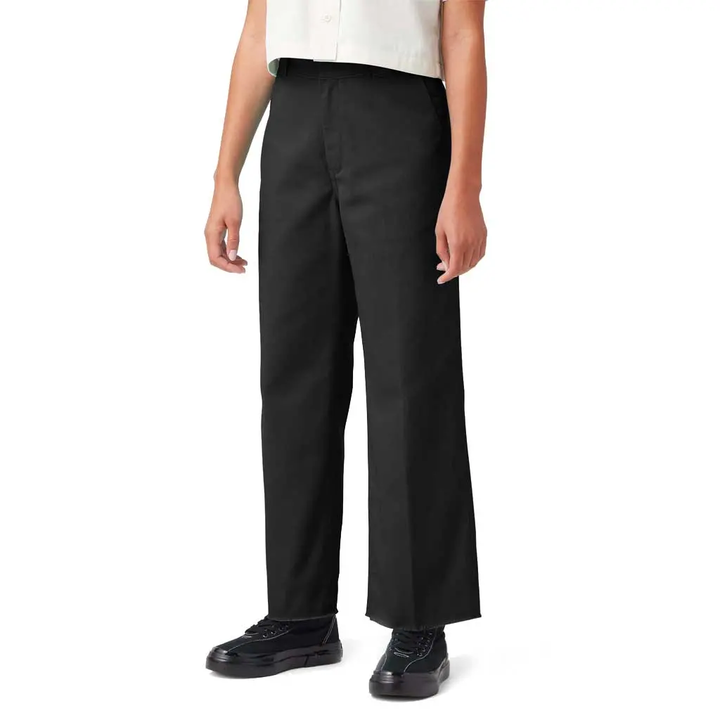 Dickies Women's Cropped Twill Ankle Pant - Rinsed Black 1