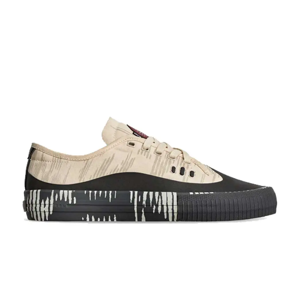 Former X Globe Gillette Low - Cream/Graphite 1