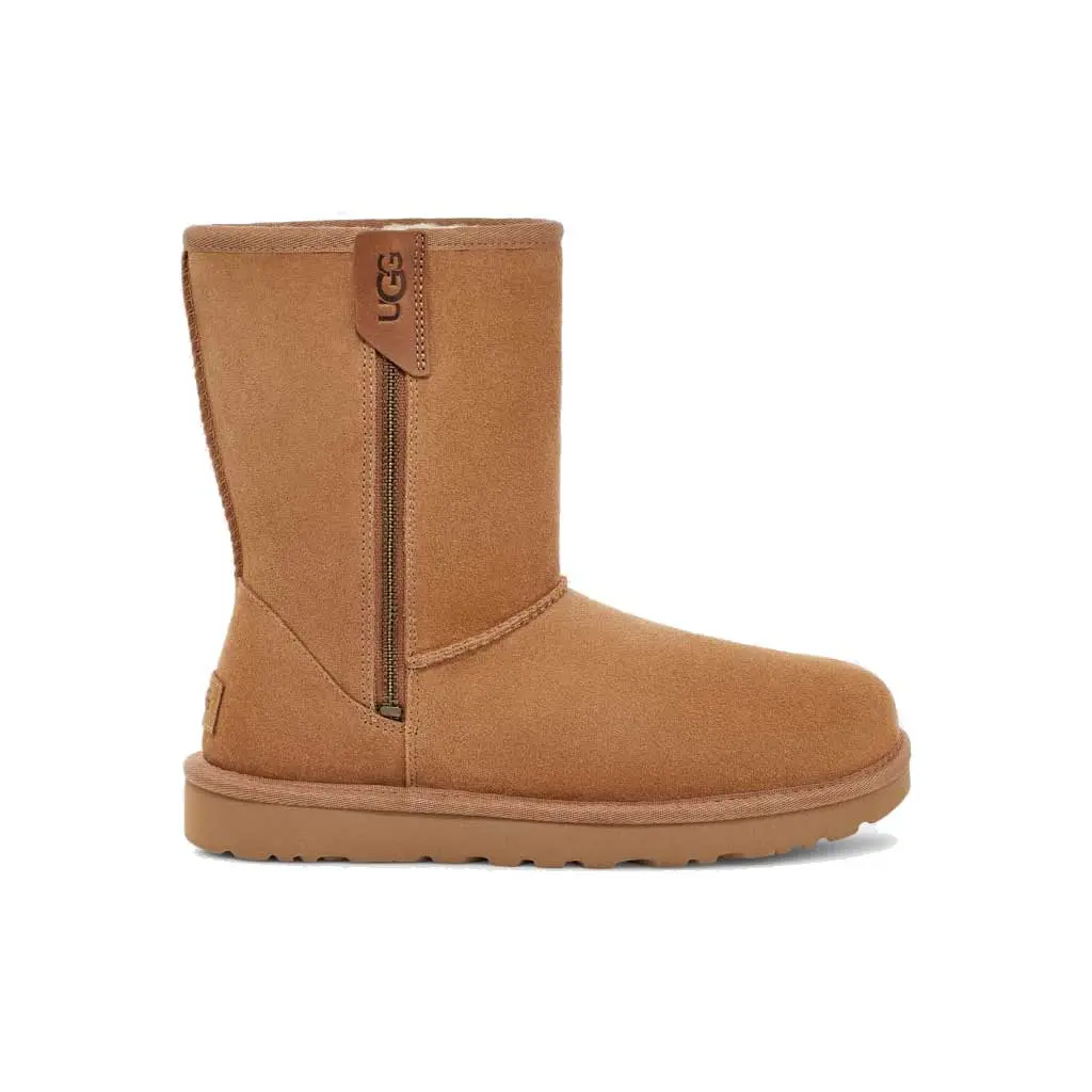 Ugg Women's Classic Short Bailey Zip - Chestnut 1