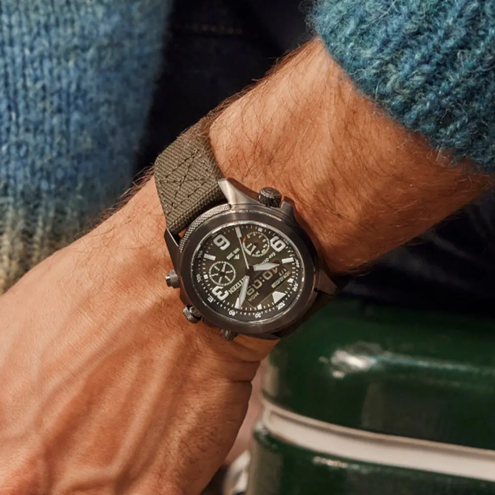Promaster Land U822 Eco-Drive 43.9Mm - Green On Fabric Strap 2