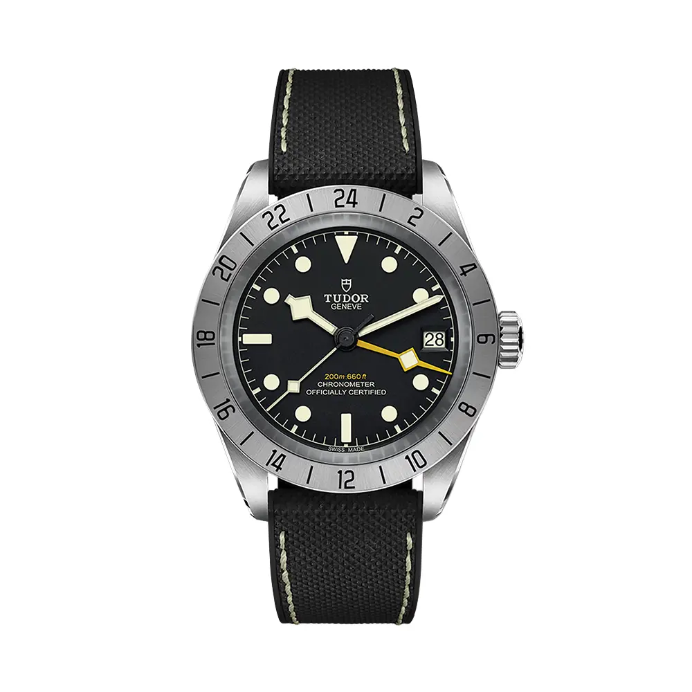 Black Bay Pro 39Mm - Black On Hybrid Rubber/Leather Strap 1
