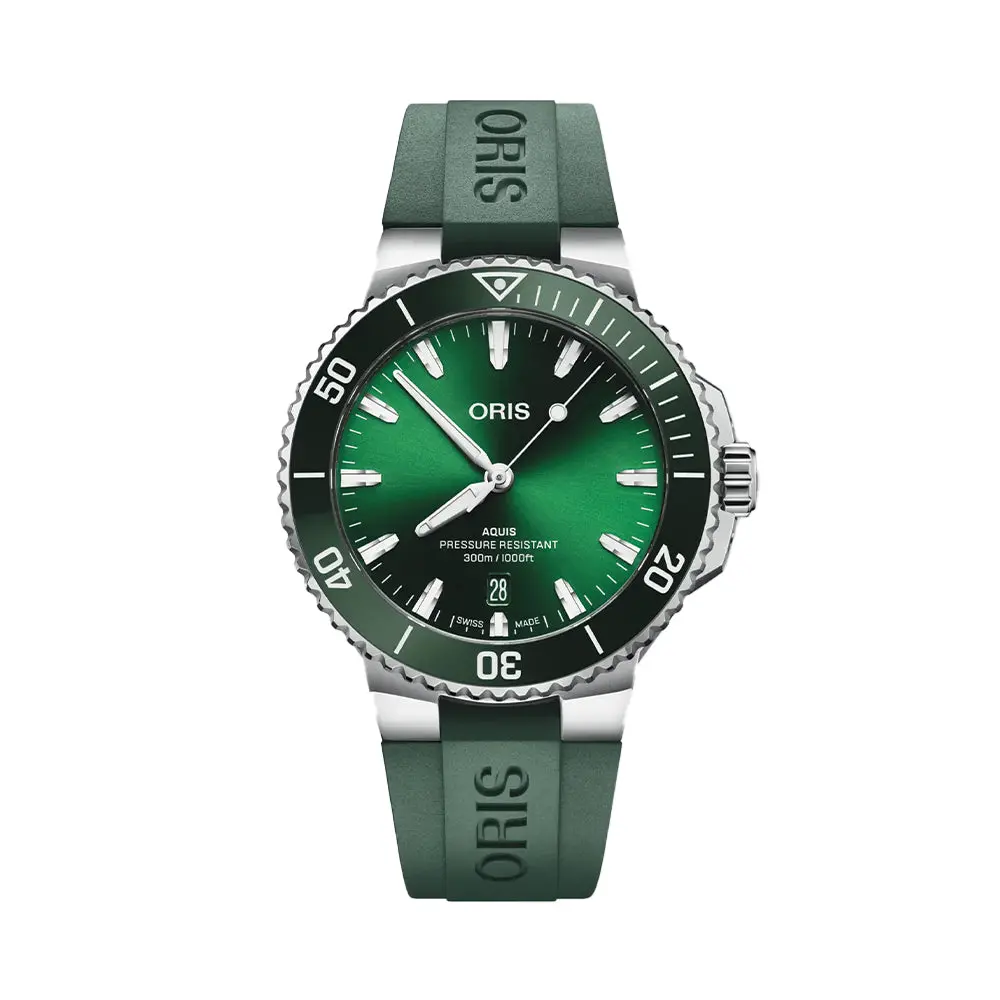 Aquis Date 41.5Mm - Green On Rubber Strap 1