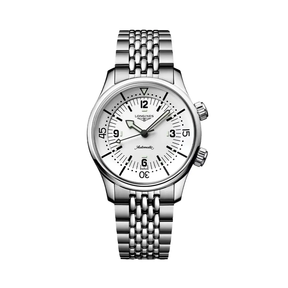 Legend Diver 39Mm - White On Bracelet 1