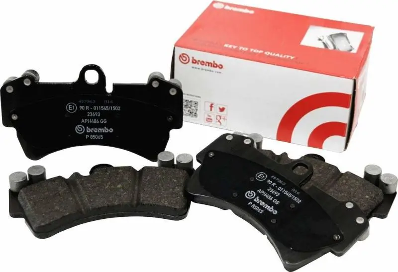 Brembo Rear Ceramic Brake Pads For 2005–2020 Chrysler 300 & 2009–2018 Dodge Challenger (Nao Formula, Oe Match) 1