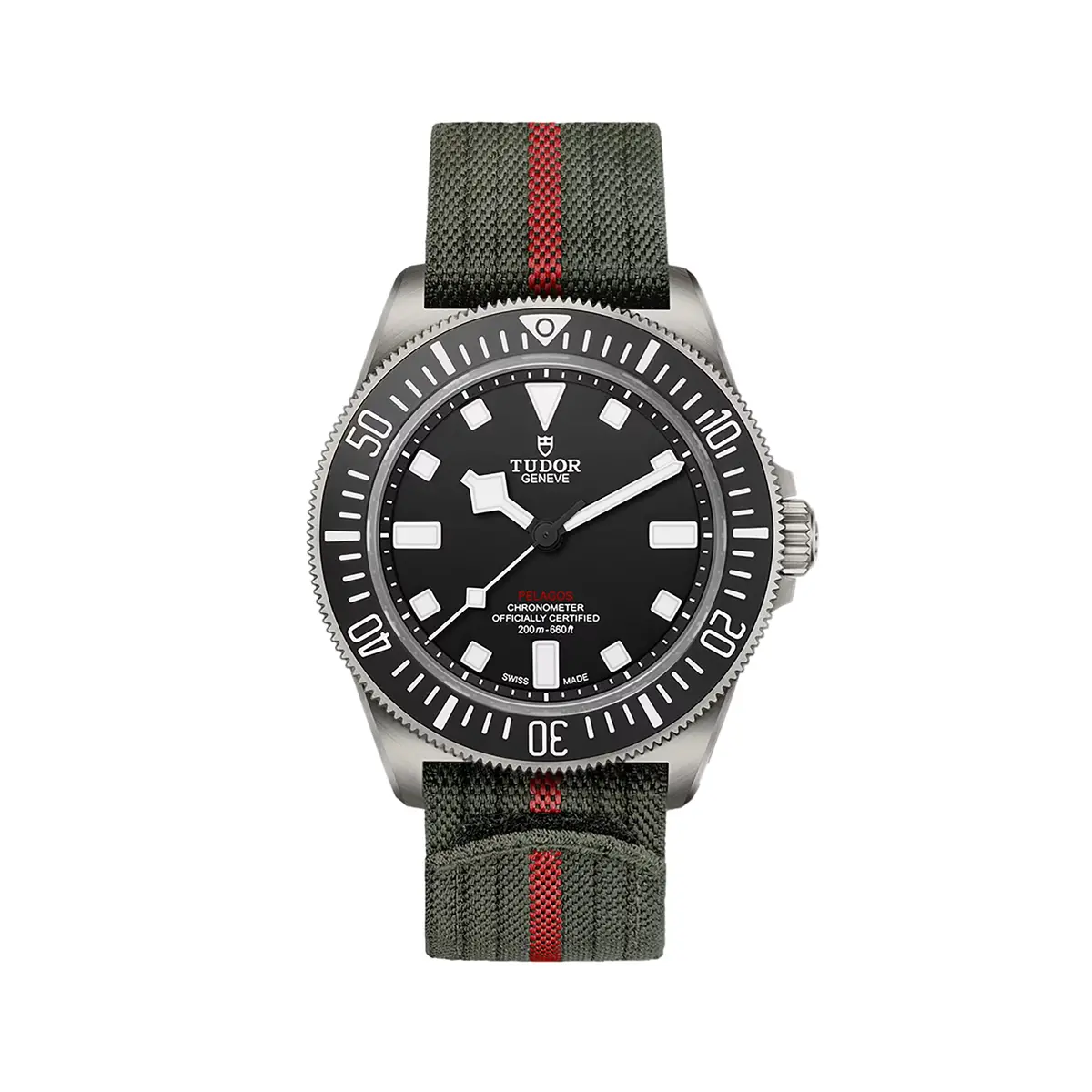 Pelagos Fxd Titanium 42Mm - Black On Fabric Strap W/ Extra Rubber Strap 1