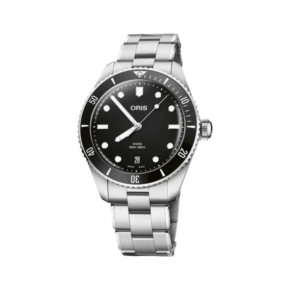Divers Date 39Mm - Black On Bracelet 1