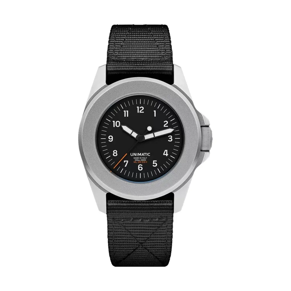 Ut4 Toolwatch 40Mm - Black On Fabric Strap 1